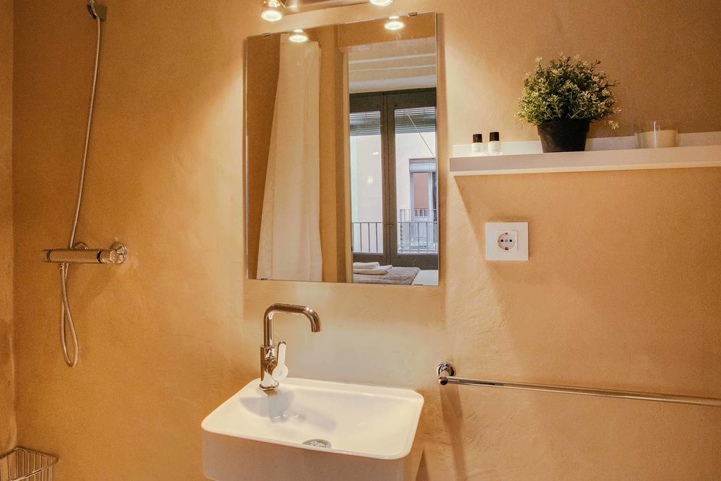 Flateli Ballesteries Gerona Buitenkant foto